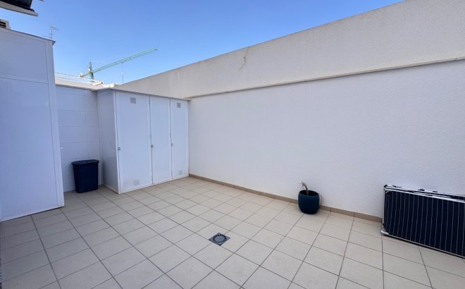 Resale - Ground Floor Bungalow -
Pilar de la Horadada