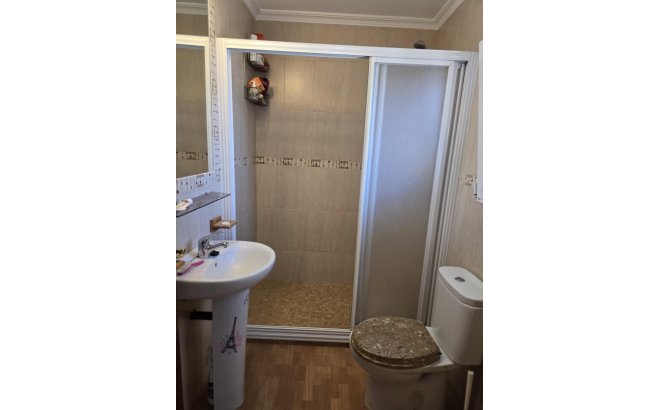 Resale - Villa -
Orihuela Costa - Campoamor