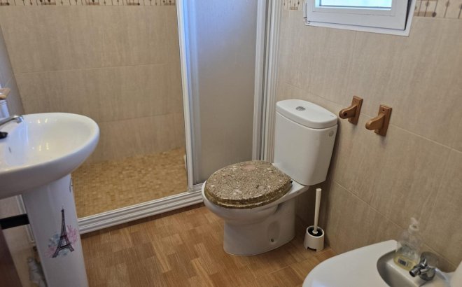 Resale - Villa -
Orihuela Costa - Campoamor