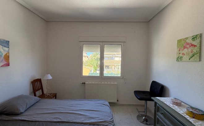 Revente - Villa -
Orihuela Costa - Costa Blanca