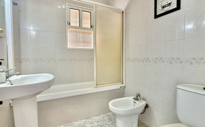 Resale - Apartment -
Orihuela Costa - Costa Blanca