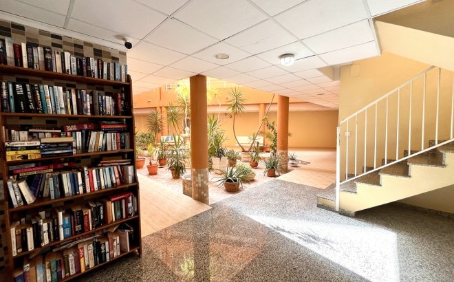 Resale - Apartment -
San Miguel de Salinas - Inland