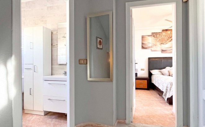 Resale - Villa -
Orihuela Costa - Costa Blanca