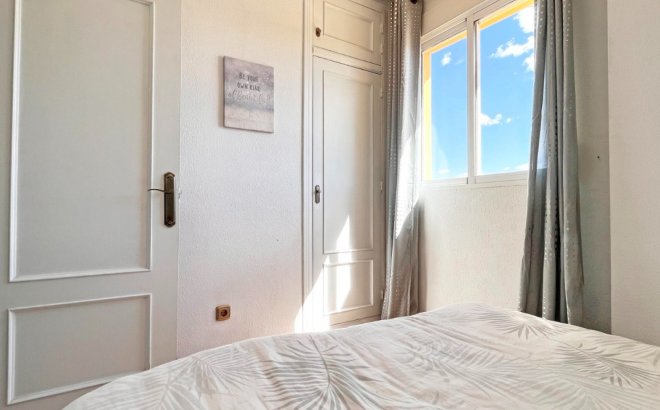 Resale - Villa -
Orihuela Costa - Costa Blanca