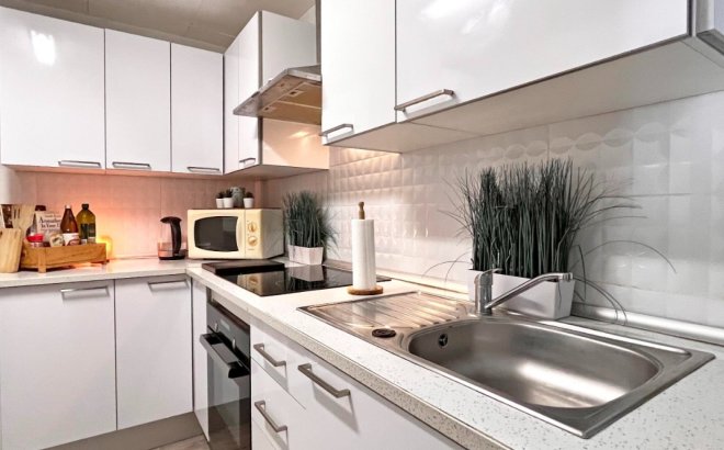 Resale - Villa -
Orihuela Costa - Costa Blanca