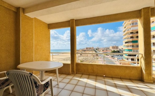 Revente - Appartement -
La Mata - Costa Blanca