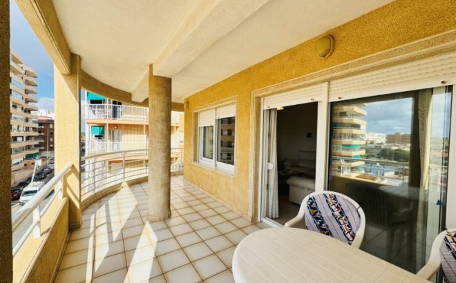 Revente - Appartement -
La Mata - Costa Blanca