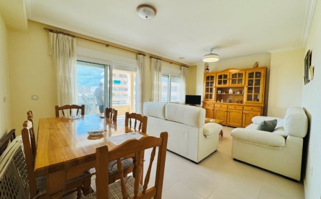 Revente - Appartement -
La Mata - Costa Blanca