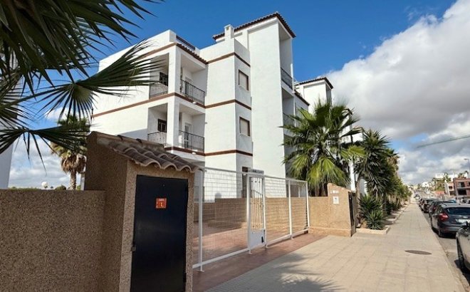 Resale - Apartment -
Orihuela Costa - Costa Blanca