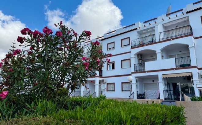 Resale - Apartment -
Orihuela Costa - Costa Blanca