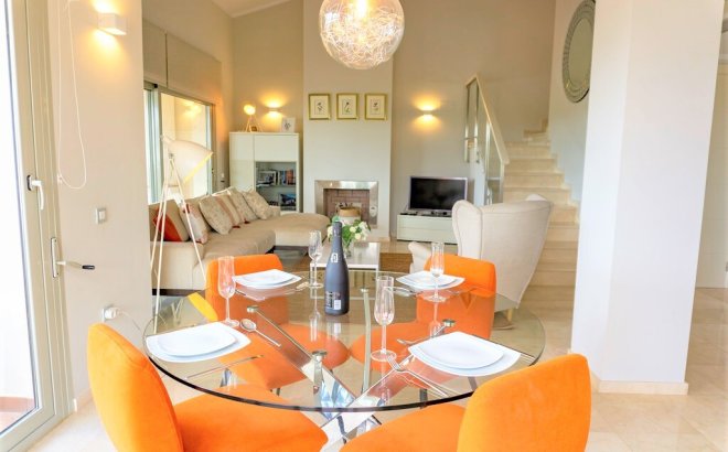 Resale - Villa -
Las Colinas Golf - Inland