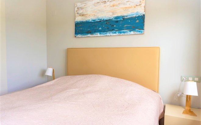 Resale - Villa -
Las Colinas Golf - Inland