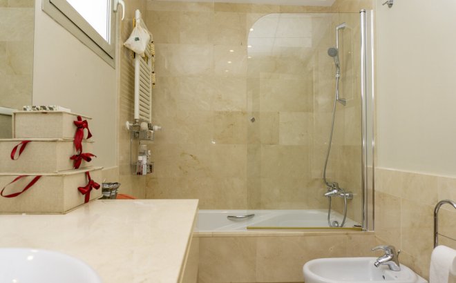 Resale - Villa -
Las Colinas Golf - Inland