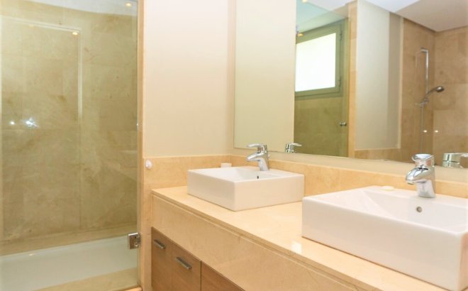 Resale - Villa -
Las Colinas Golf - Inland