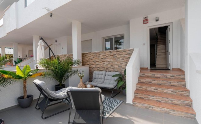 Resale - Dúplex -
Los Balcones - Costa Blanca