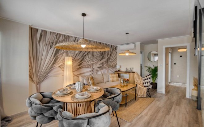 Resale - Dúplex -
Los Balcones - Costa Blanca