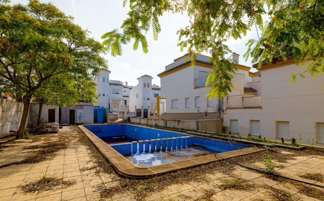 New Build - Semidetached -
San Fulgencio - El Oasis