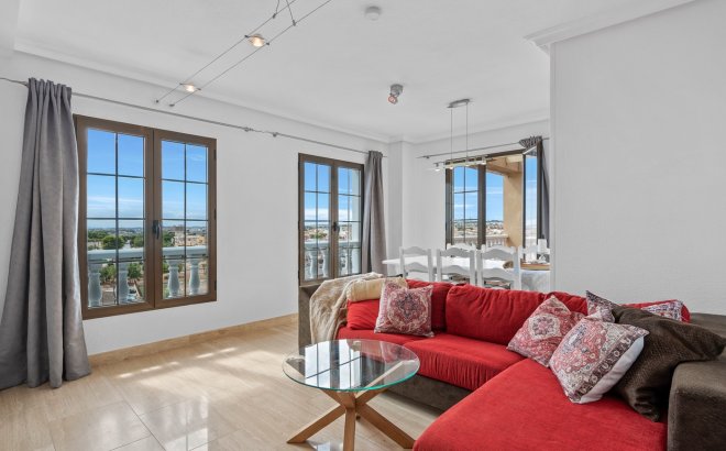 Resale - Apartment -
Punta Prima - Costa Blanca