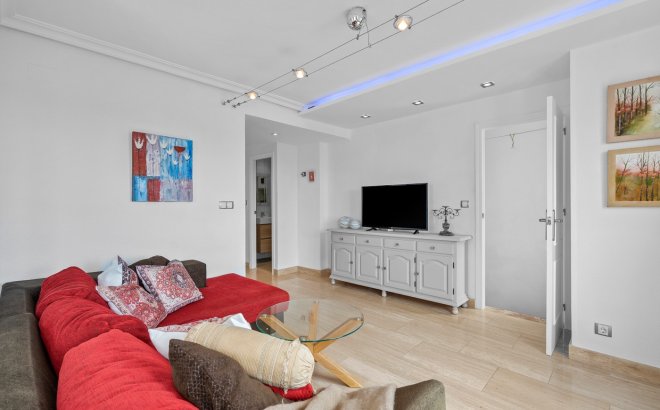 Resale - Apartment -
Punta Prima - Costa Blanca