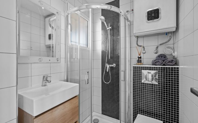 Resale - Apartment -
Punta Prima - Costa Blanca