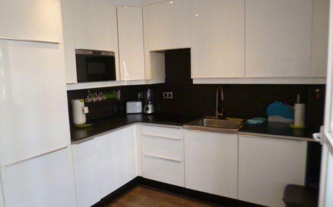 Herverkoop - Appartement -
La Florida - Inland