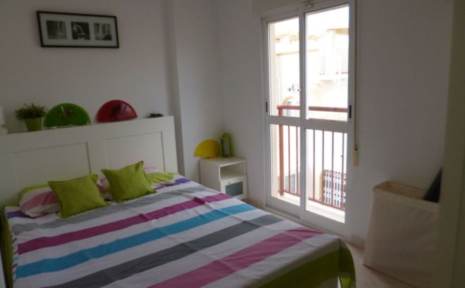 Herverkoop - Appartement -
La Florida - Inland