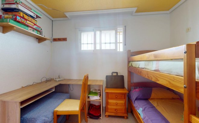 Herverkoop - Appartement -
Mil Palmeras - Costa Blanca