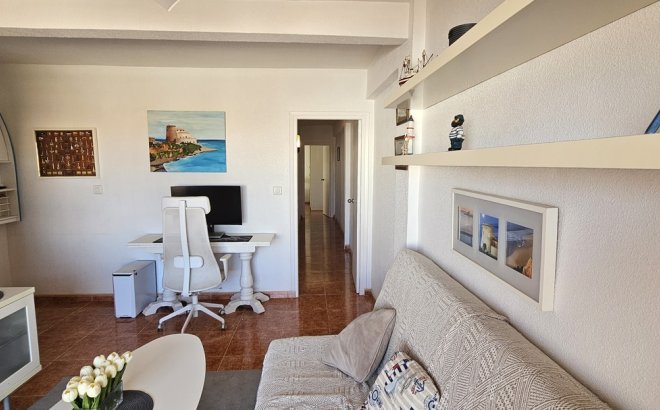 Revente - Apartment Penthouse -
Torre de la Horadada - Playa