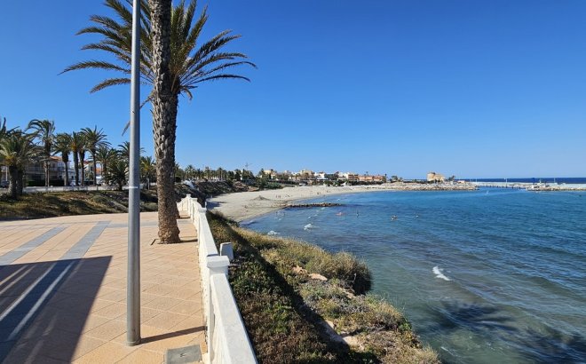 Revente - Apartment Penthouse -
Torre de la Horadada - Playa