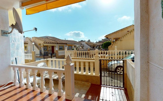 Revente - Appartement -
Orihuela Costa - La Zenia