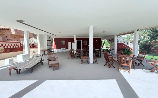 Revente - Villa -
Campoamor