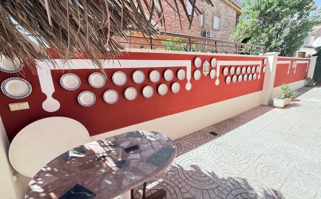 Revente - Villa -
Campoamor