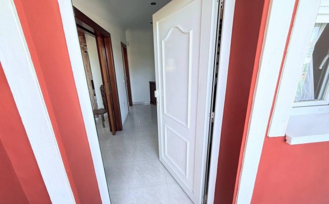 Revente - Villa -
Campoamor