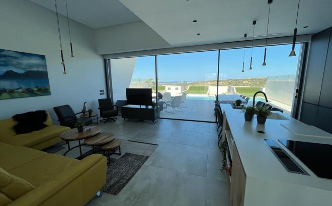 Herverkoop - Villa -
Rojales - Inland