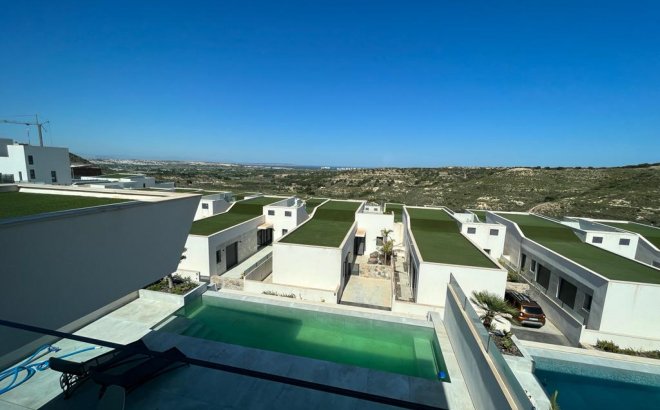 Herverkoop - Villa -
Rojales - Inland