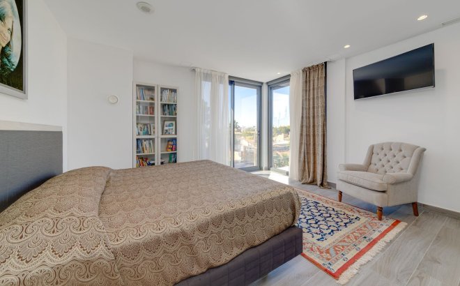 Revente - Villa -
Torrevieja - Los Balcones