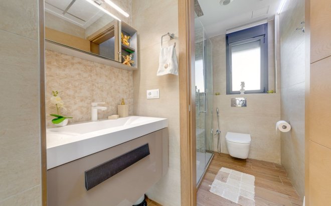 Revente - Villa -
Torrevieja - Los Balcones