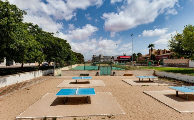 Revente - Villa -
Torrevieja - Los Balcones