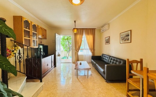 Revente - Dúplex -
Torrevieja - Costa Blanca