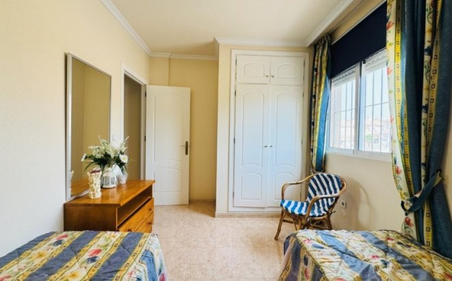 Revente - Dúplex -
Torrevieja - Costa Blanca