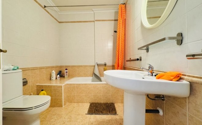 Revente - Dúplex -
Torrevieja - Costa Blanca