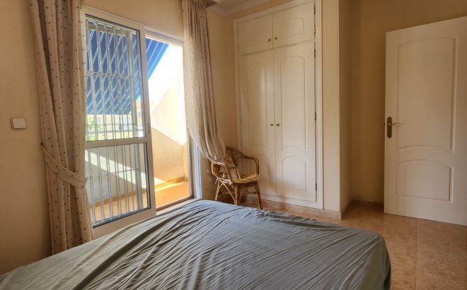 Revente - Dúplex -
Torrevieja - Costa Blanca