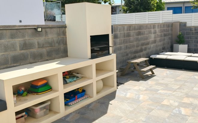 Resale - Villa -
Torrevieja - Costa Blanca