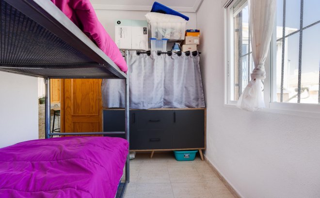 Revente - Bungalow -
Torrevieja - Aguas Nuevas