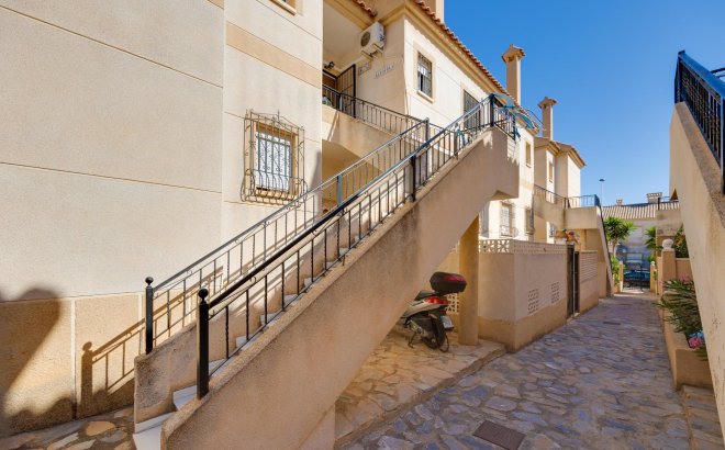 Revente - Bungalow -
Torrevieja - Aguas Nuevas