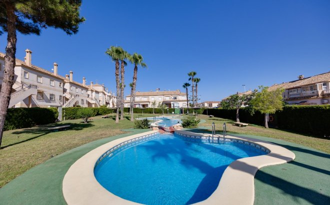 Revente - Bungalow -
Torrevieja - Aguas Nuevas