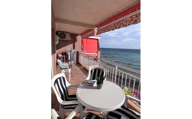 Revente - Appartement -
Torrevieja - Playa de los Locos