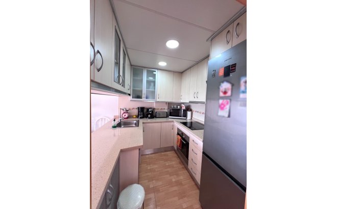 Revente - Appartement -
Torrevieja - Playa de los Locos