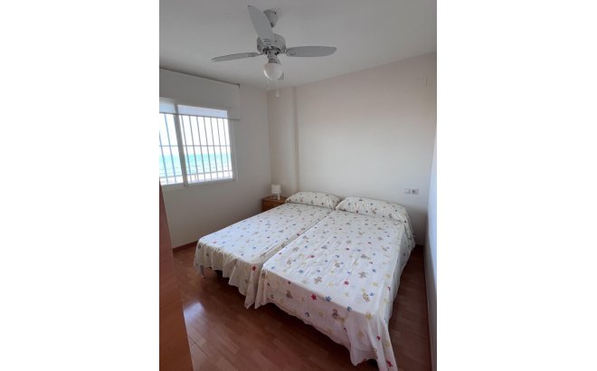 Revente - Appartement -
Torrevieja - Playa de los Locos