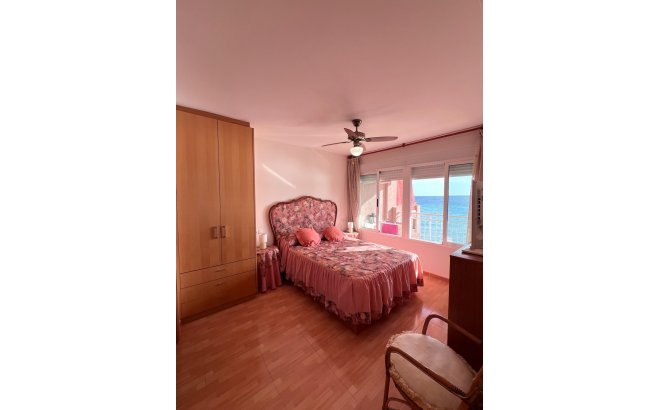 Revente - Appartement -
Torrevieja - Playa de los Locos